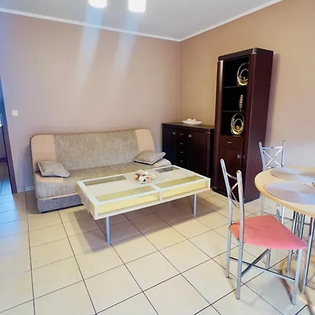 Makowa 2 Street 公寓 科宁